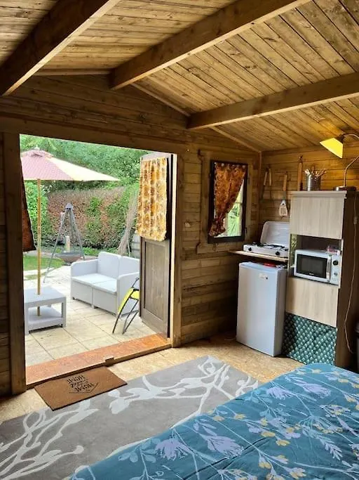 Chalet Dans Notre Jardin Parigne